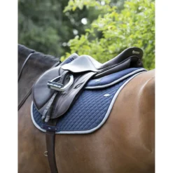 Jumping Pad With Wither Relief By LeMieux 16 Jumping Pad With Wither Relief By LeMieux -HorseMate Shop jumping pad with wither relief by lemieux southern sport horses 7